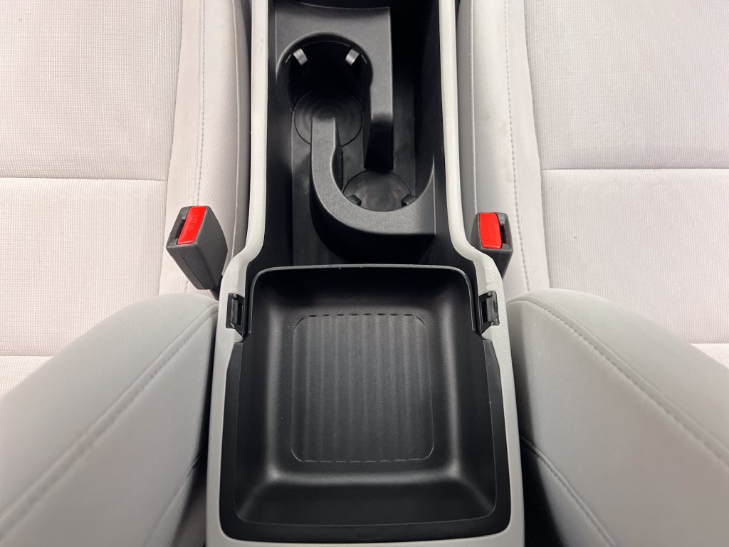 Used 2025 Hyundai Kona SEL FWD image 42