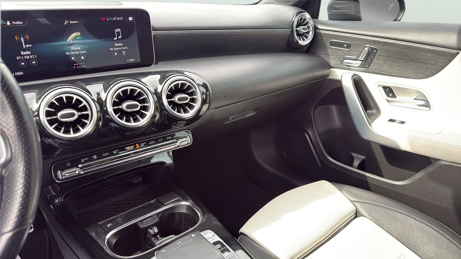 Used 2019 Mercedes-Benz A 220 4MATIC image 20