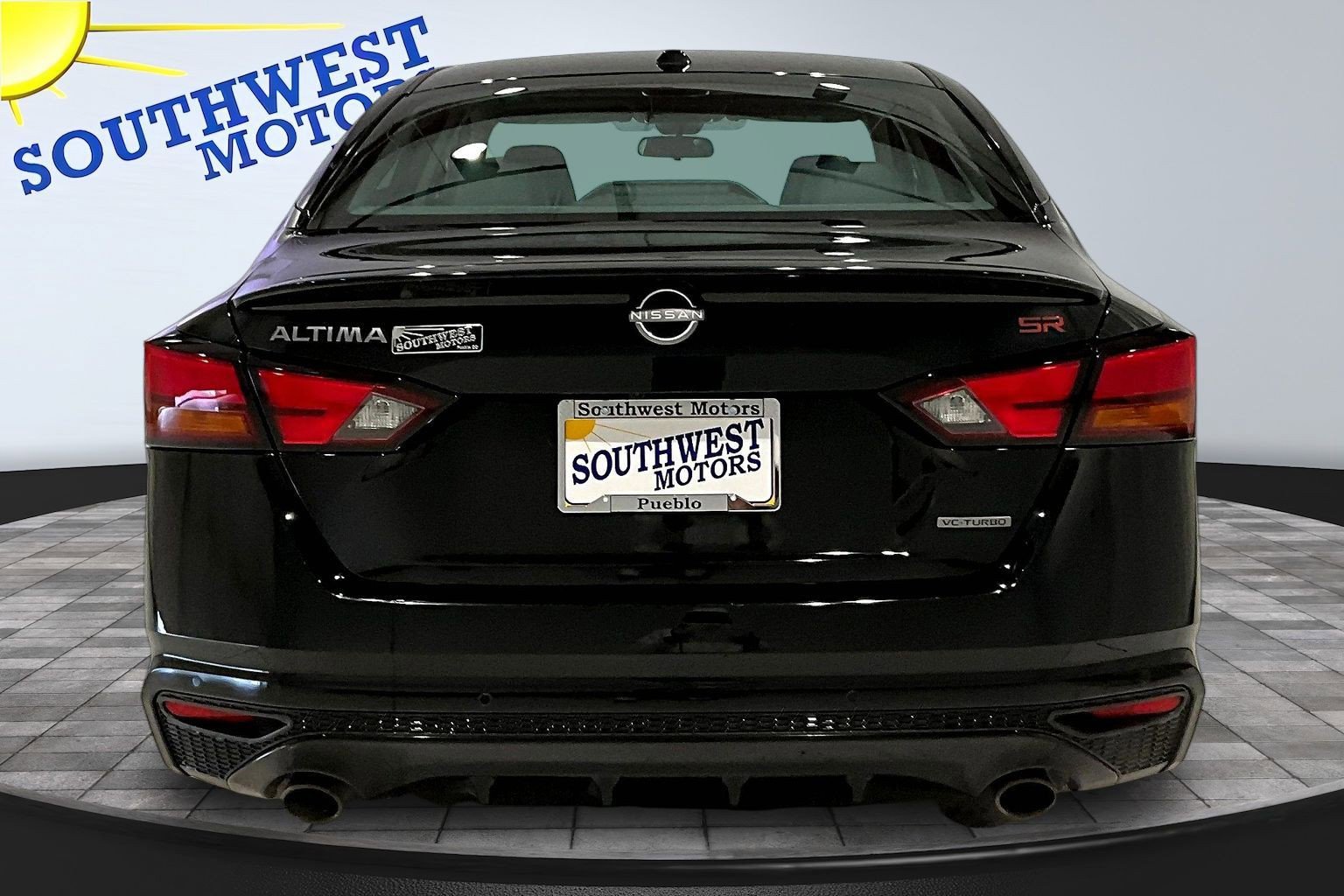 Used 2024 Nissan Altima 2.0 SR FWD image 5