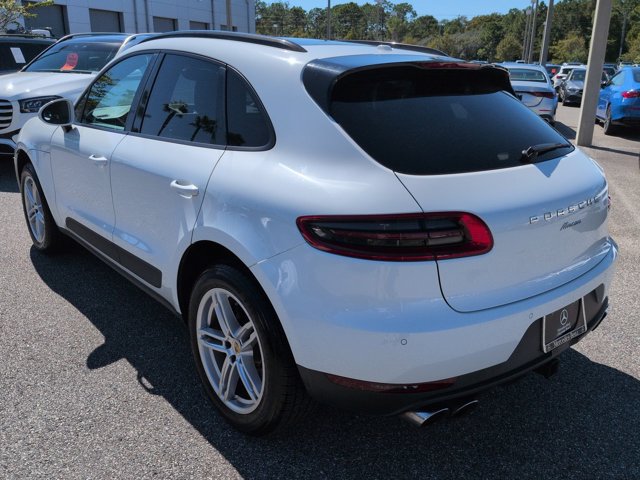 Used 2018 Porsche Macan AWD/4WD image 6