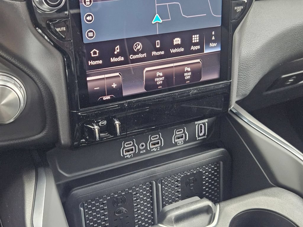 New 2026 RAM 1500 Laramie AWD/4WD image 26