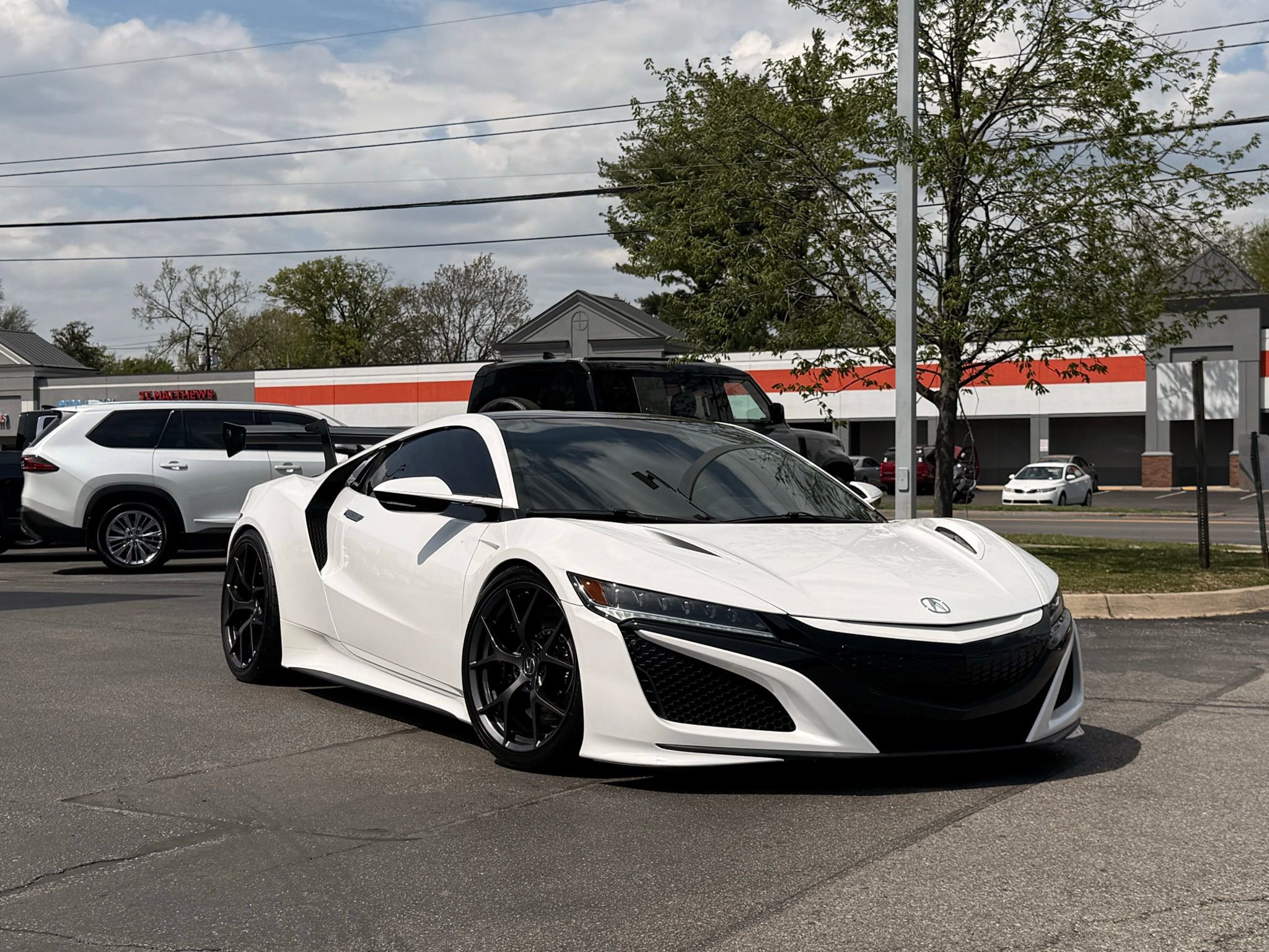 Used 2017 Acura NSX image 15