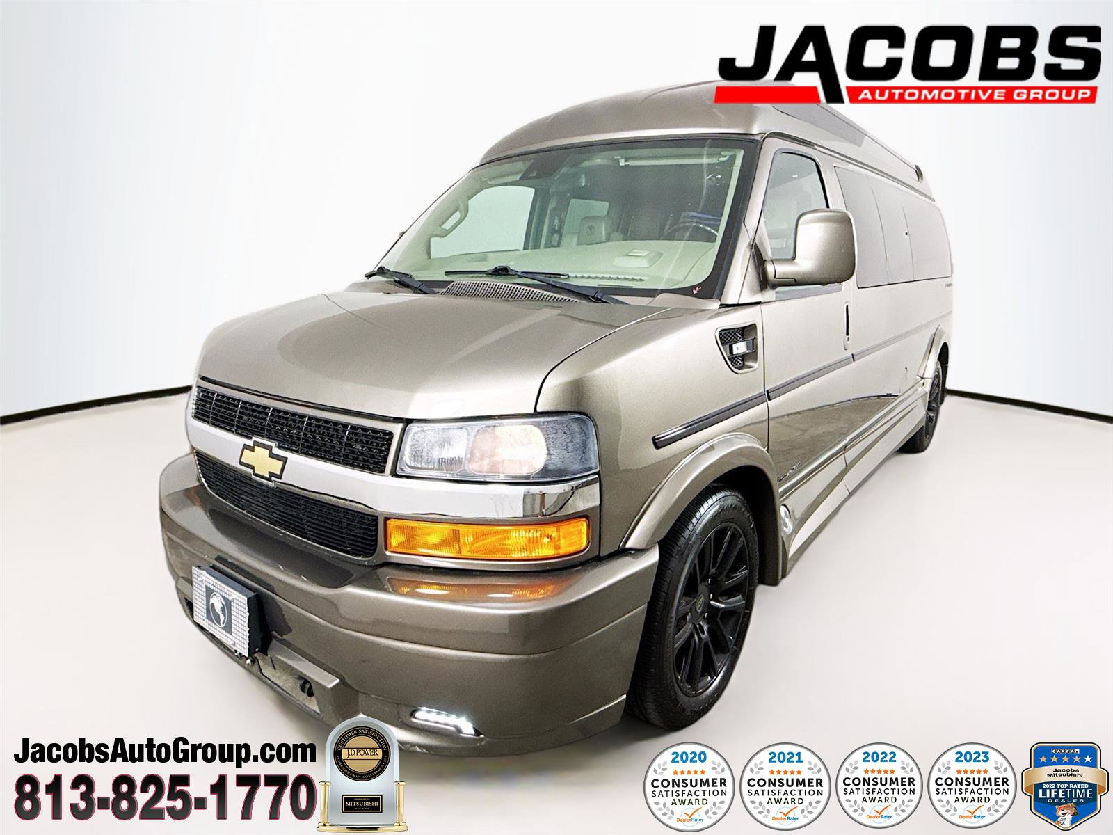 Used 2021 Chevrolet Express 3500 LS w/ Chrome Appearance Package image 1