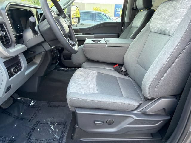 New 2026 Ford F250 XLT w/ XLT Premium Package AWD/4WD image 10