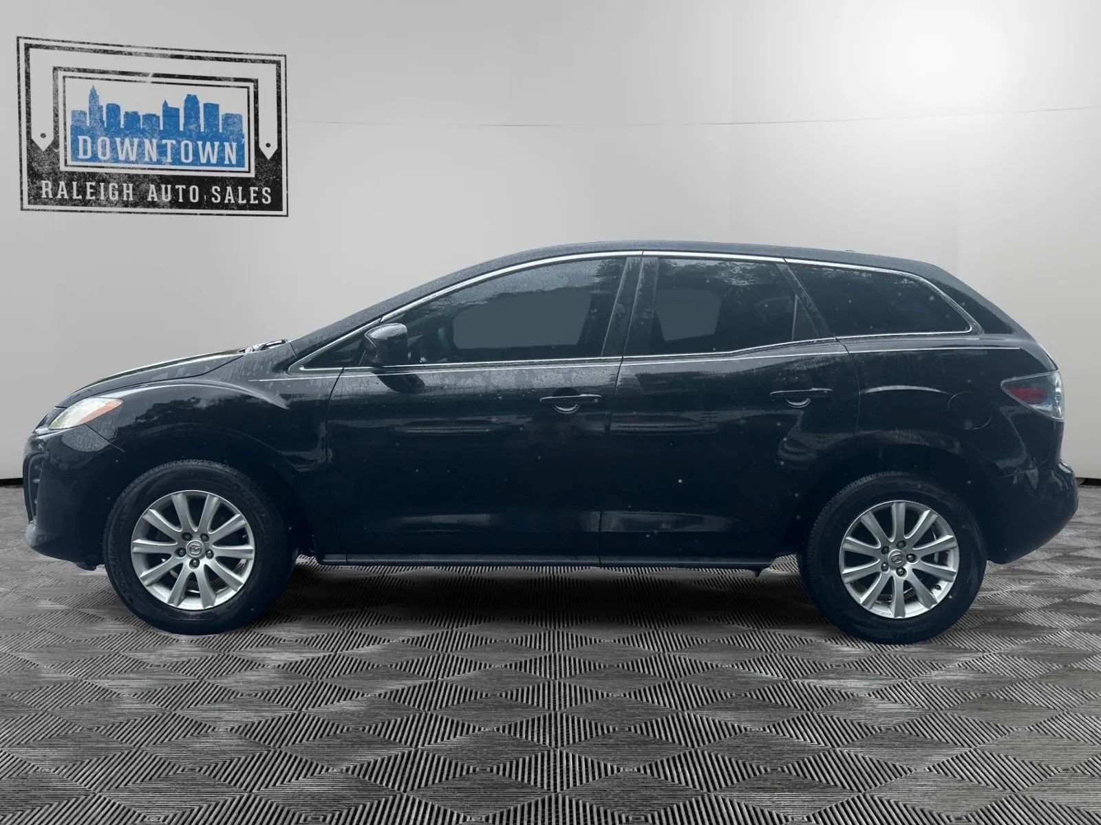 Used 2010 MAZDA CX-7 i SV FWD image 9