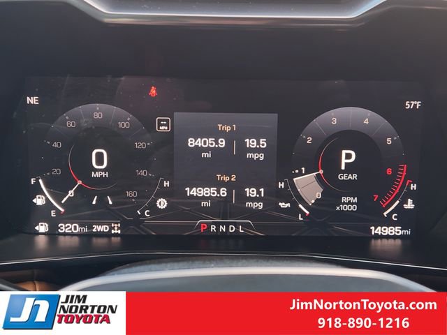 Used 2025 GMC Canyon AT4 w/ Technology Plus Package image 17