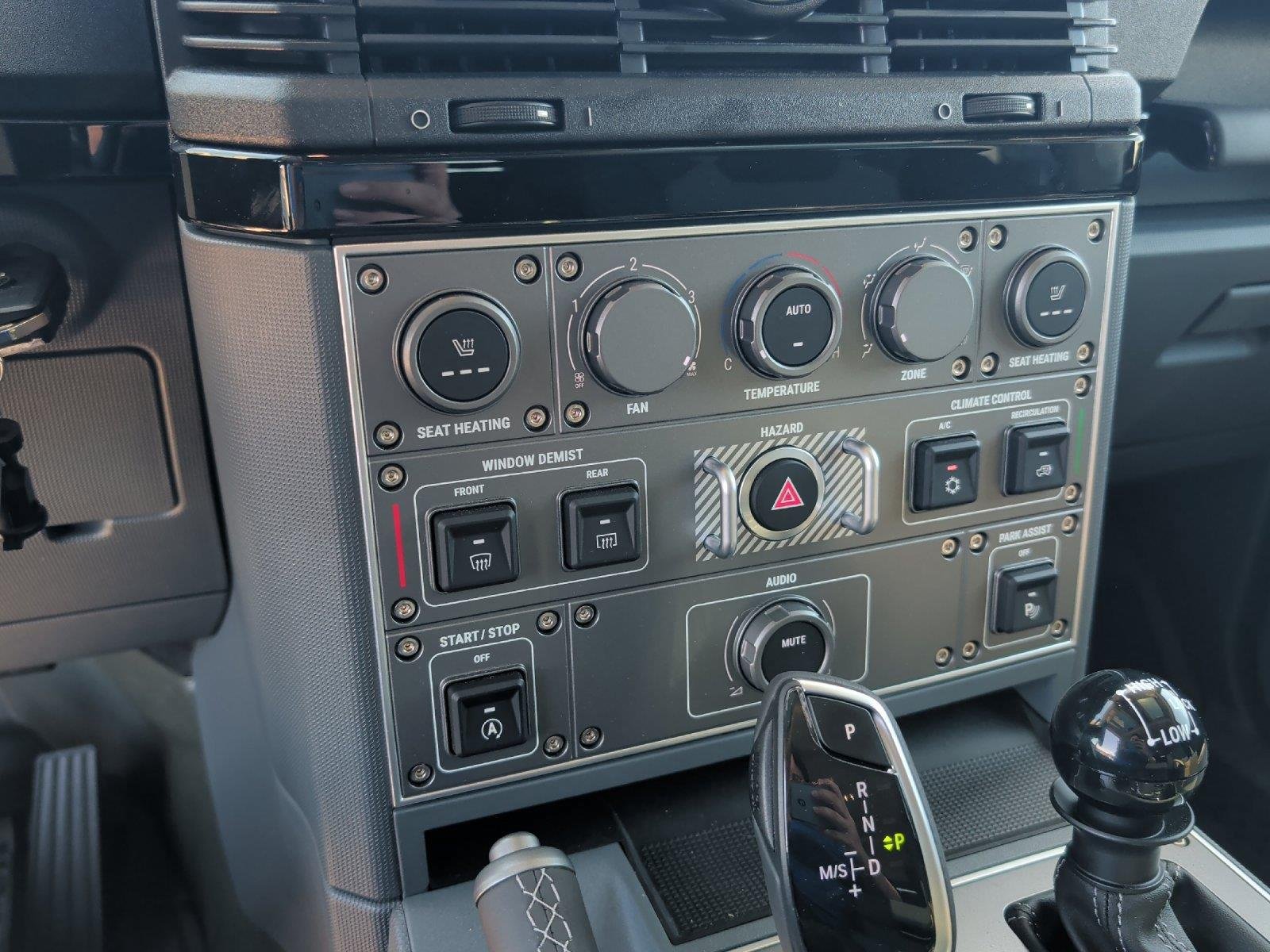 New 2025 INEOS Grenadier Station Wagon AWD/4WD image 28