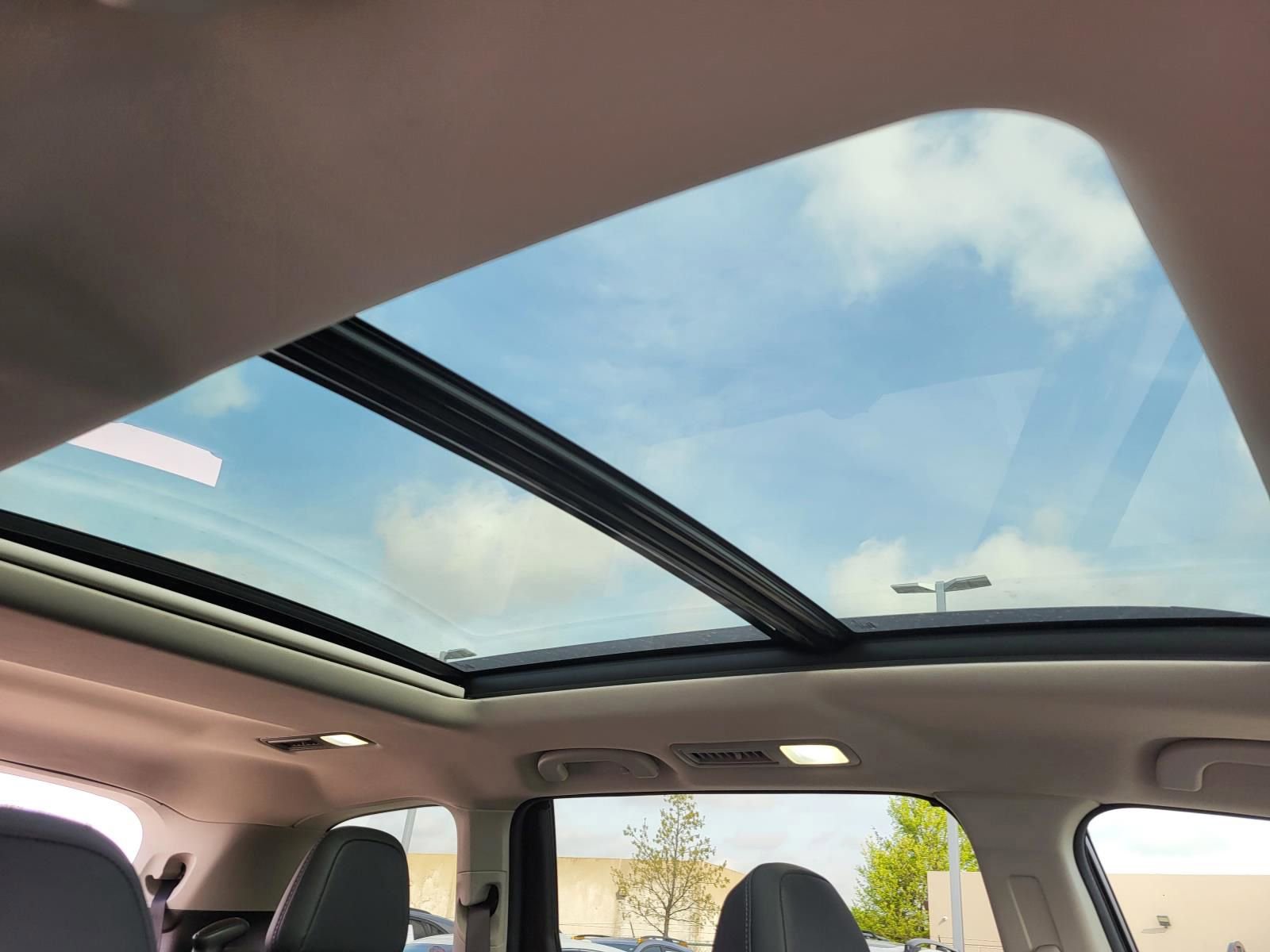 Certified 2024 Subaru Ascent Touring w/ Popular Package #2 image 11