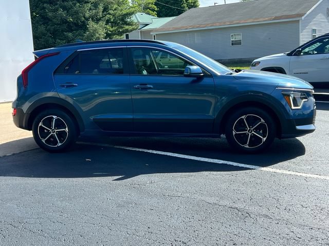 Used 2024 Kia Niro EX FWD image 42