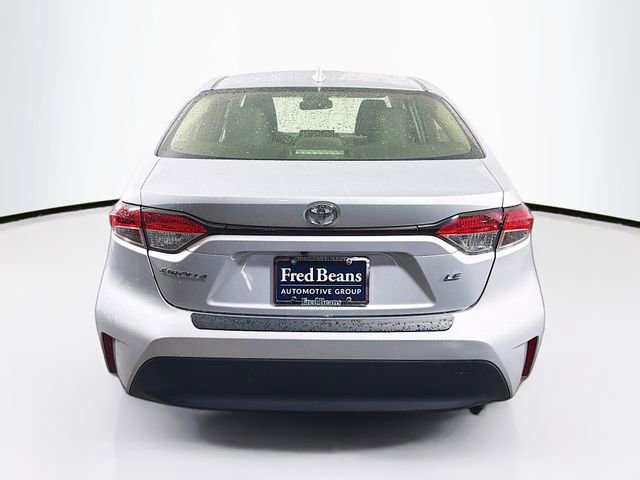 Used 2023 Toyota Corolla LE FWD image 7