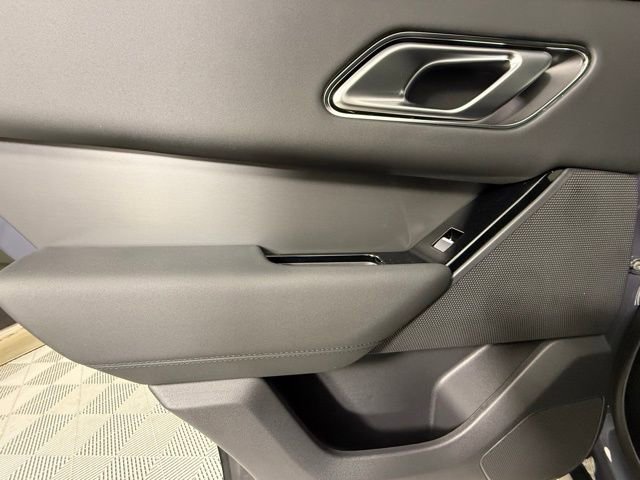 Certified 2026 Land Rover Range Rover Velar S AWD/4WD image 19