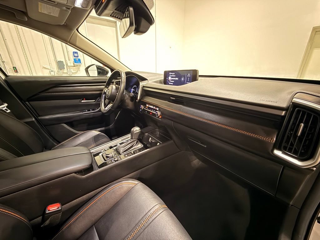 Used 2025 MAZDA CX-50 AWD 2.5 Hybrid w/ Premium Pkg image 29