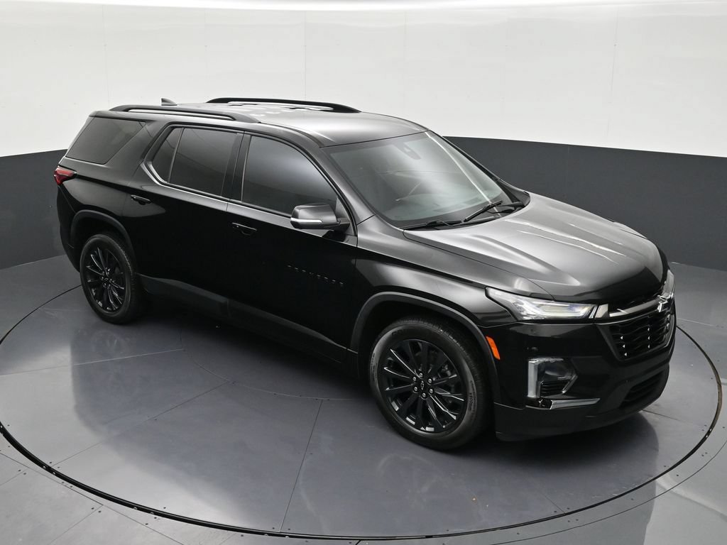 Used 2022 Chevrolet Traverse RS FWD image 18