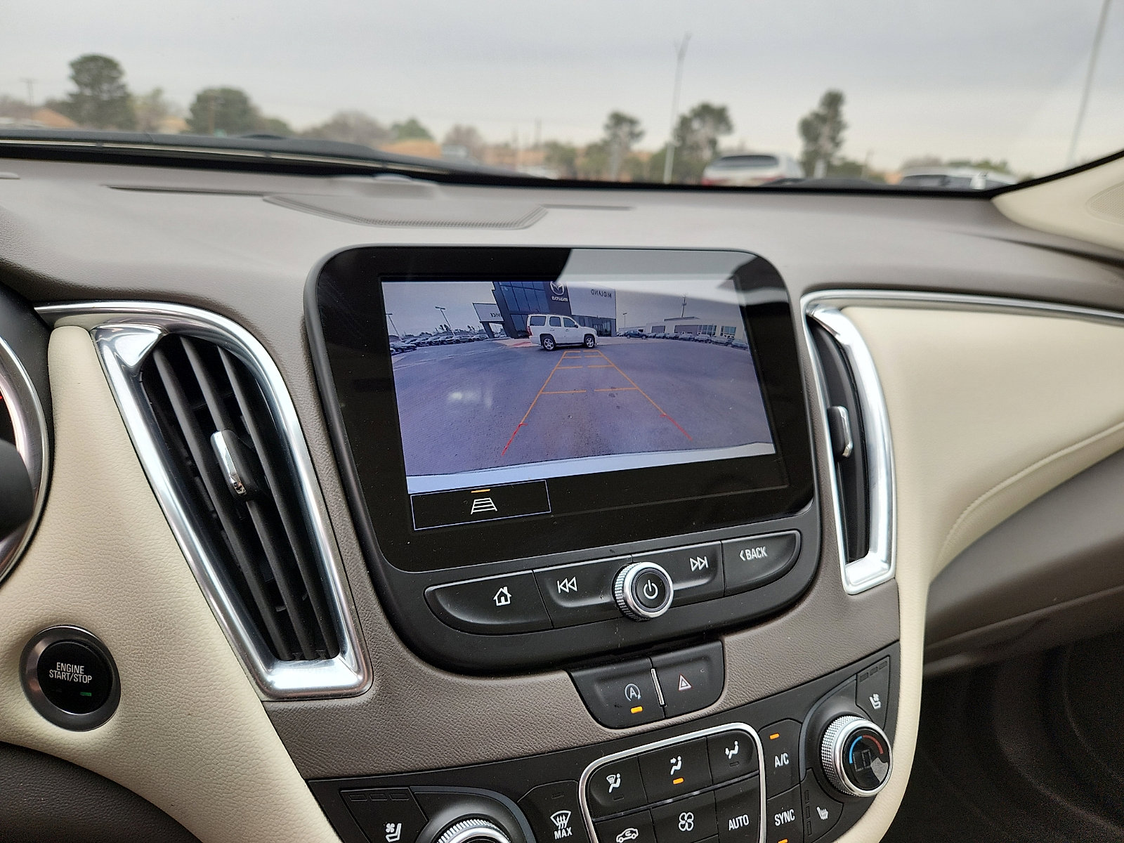 Used 2024 Chevrolet Malibu LT image 18