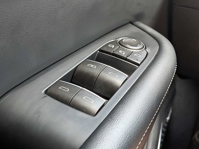 Used 2026 Buick Enclave Sport Touring FWD image 29