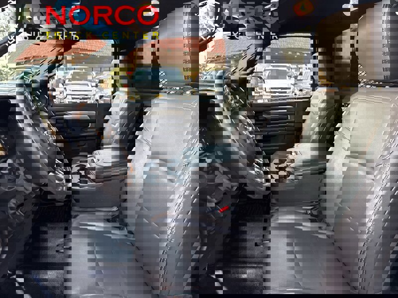 Used 2022 RAM 5500 Tradesman image 9