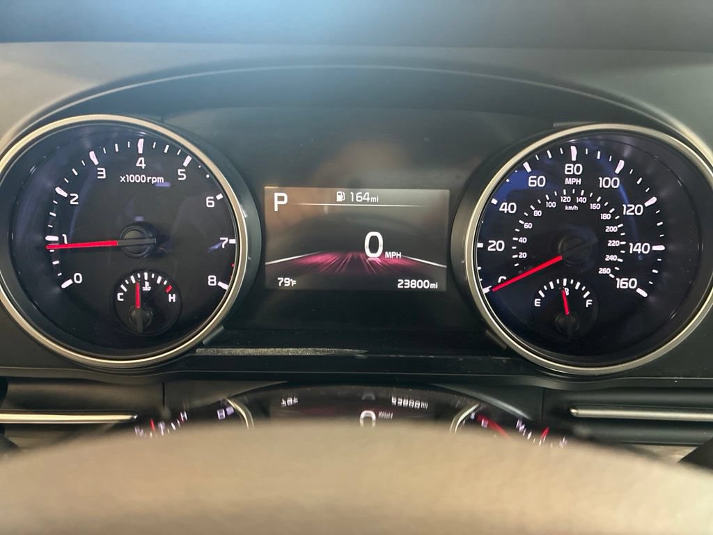 Certified 2024 Kia Carnival LX FWD image 24