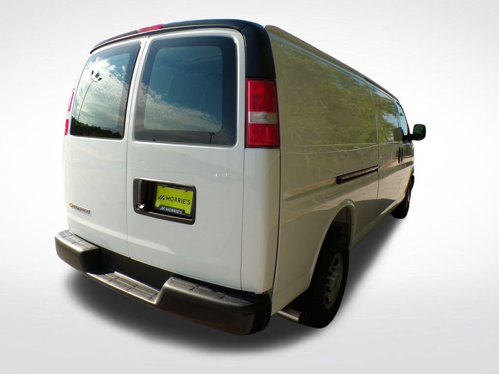 New 2026 Chevrolet Express 2500 Extended w/ Driver Convenience Package RWD image 6