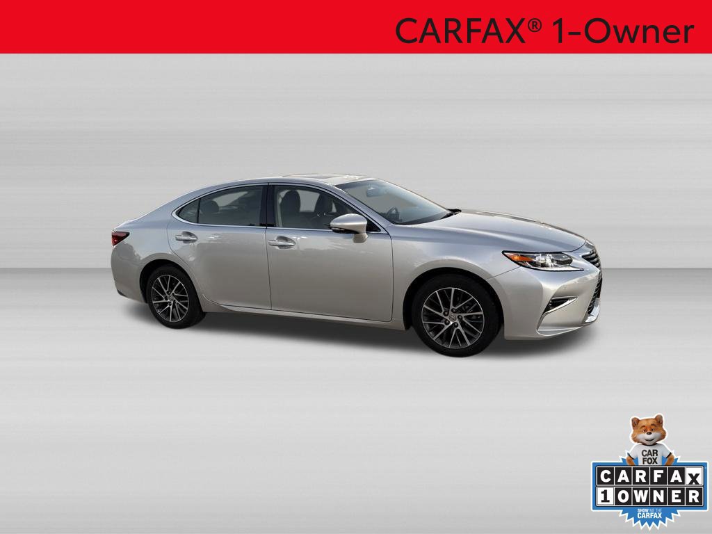 Used 2016 Lexus ES 350 w/ Premium Package w/Wood Trim FWD image 3