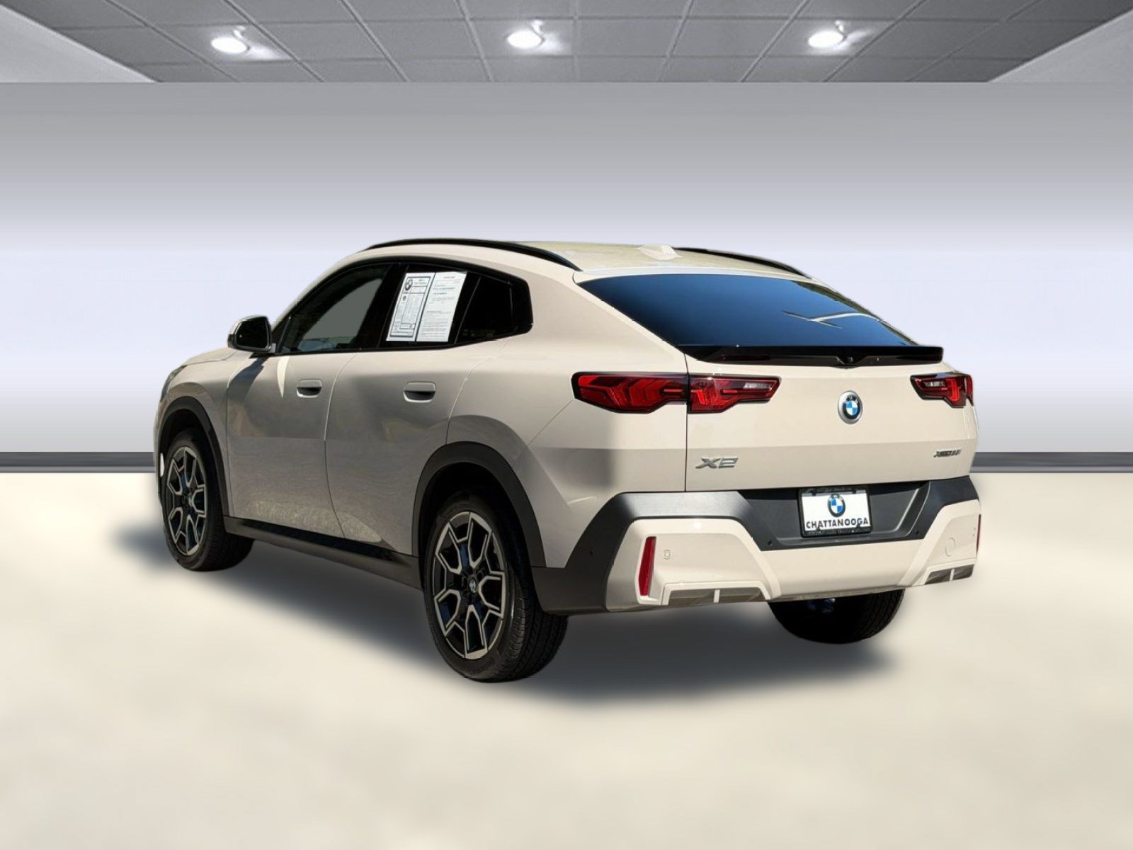 Used 2026 BMW X2 xDrive28i w/ Technology Package AWD/4WD image 3