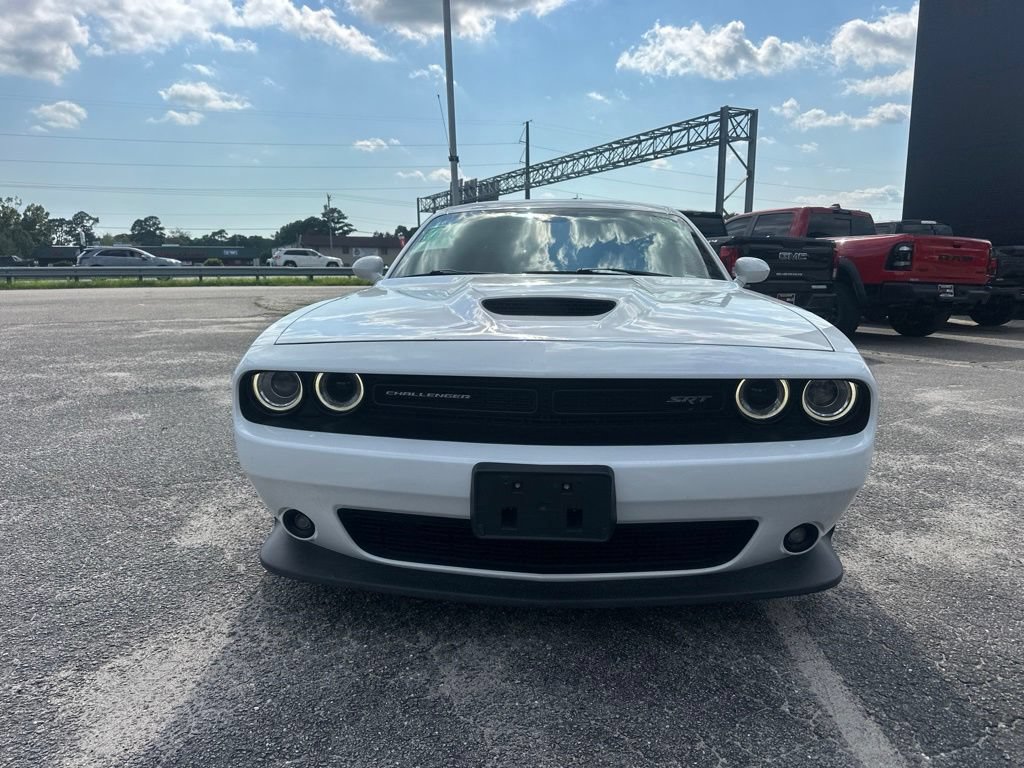 Used 2016 Dodge Challenger SRT w/ Technology Group RWD image 8
