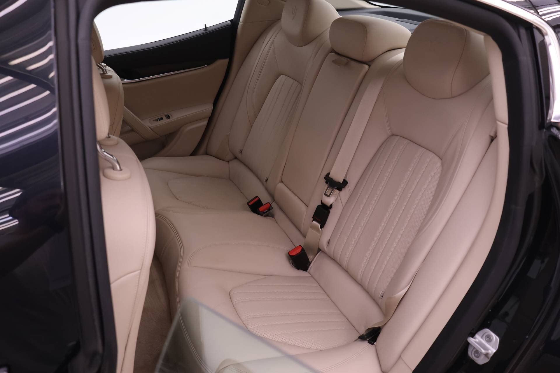 Used 2022 Maserati Ghibli Modena Q4 image 14