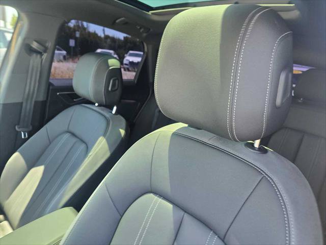 Used 2023 Audi Q4 e-tron Prestige AWD/4WD image 26