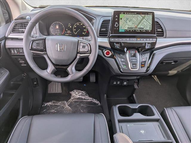 New 2026 Honda Odyssey Touring image 14