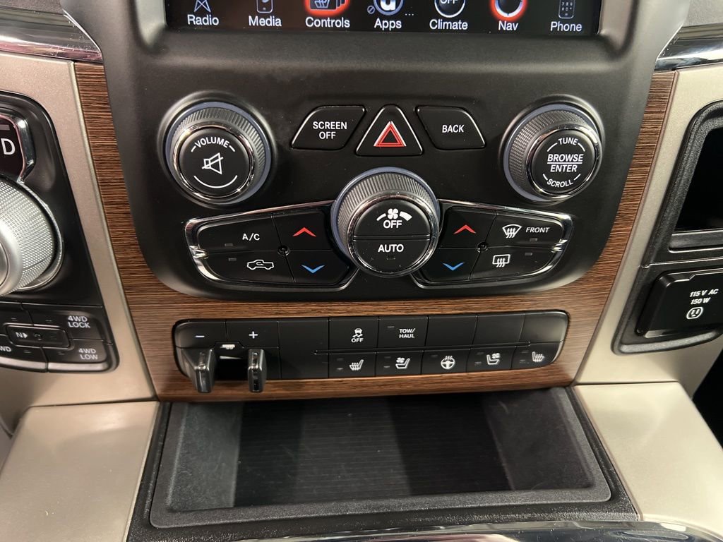 Used 2017 RAM 1500 Laramie w/ Convenience Group image 14