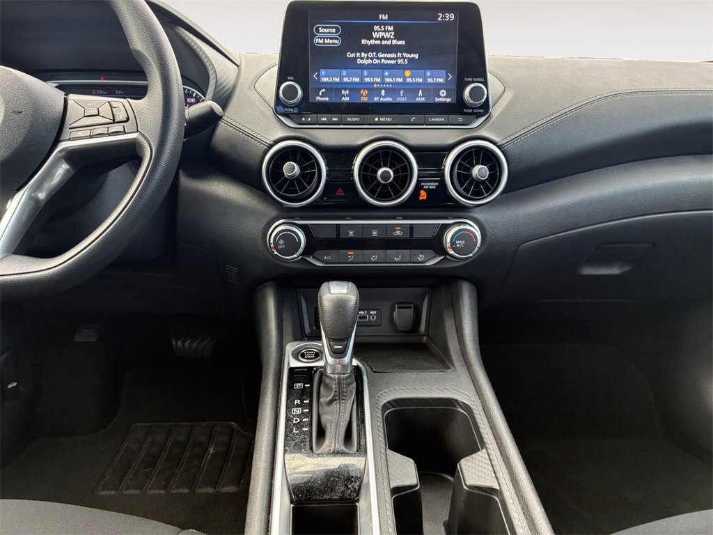 Used 2024 Nissan Sentra SV image 11