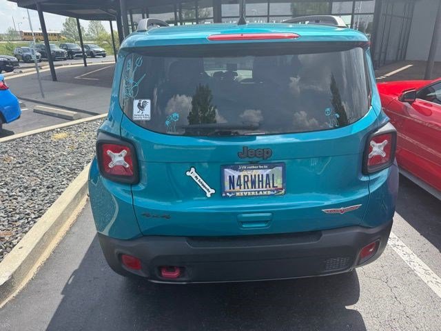 Used 2021 Jeep Renegade Trailhawk w/ Sun & Sound Group AWD/4WD image 18