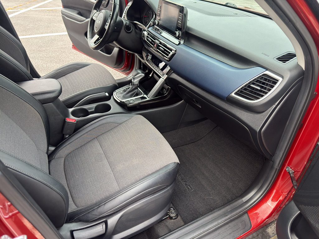 Used 2023 Kia Seltos S FWD image 21