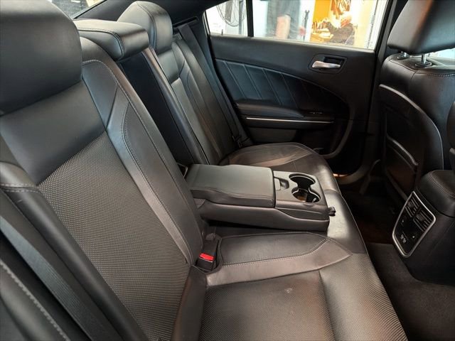 Used 2015 Dodge Charger R/T w/ Plus Group image 30