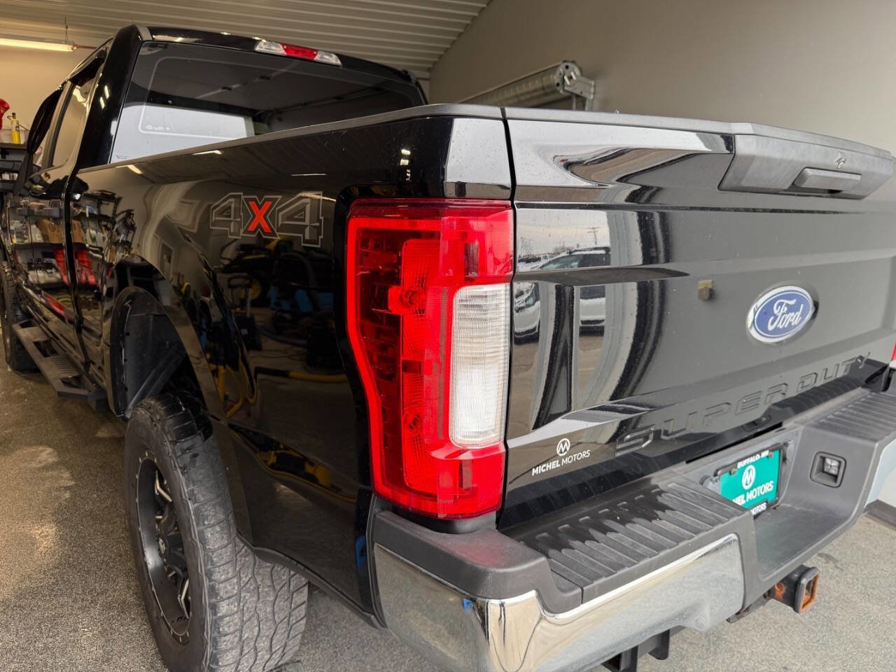 Used 2018 Ford F250 XL w/ Power Equipment Group image 7