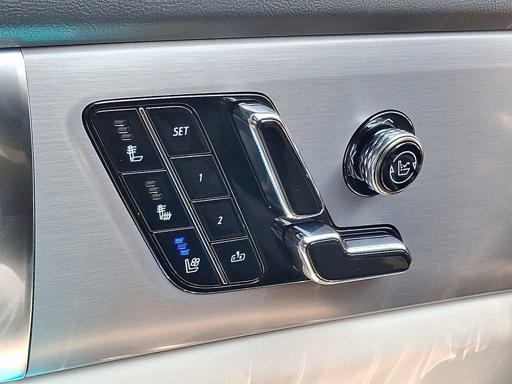 New 2026 Cadillac Vistiq Sport image 15