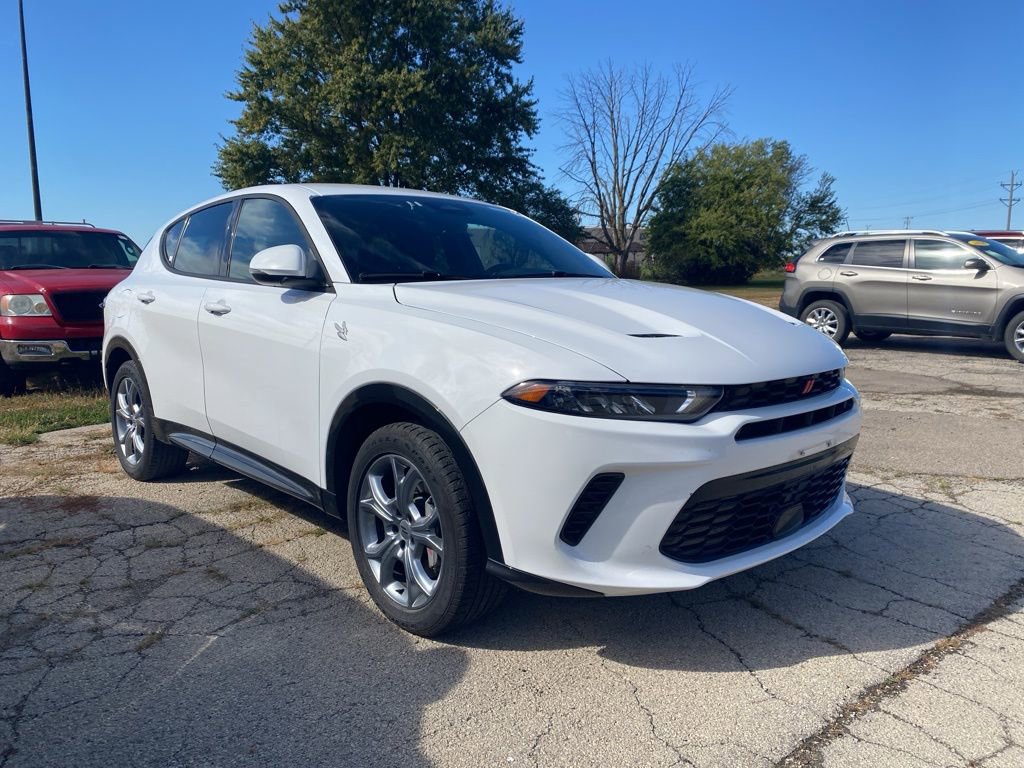 Used 2024 Dodge Hornet R/T image 2