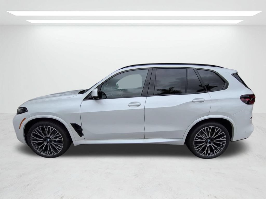 New 2026 BMW X5 xDrive40i w/ M Sport Package AWD/4WD image 7