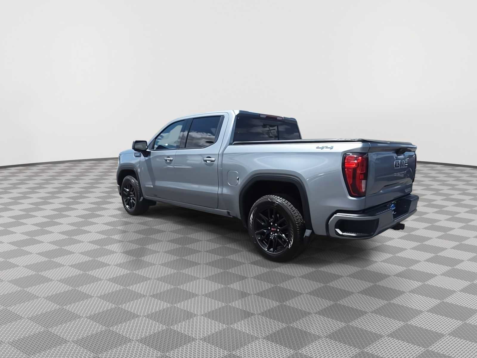 Used 2023 GMC Sierra 1500 Elevation w/ Elevation Premium Package AWD/4WD image 6