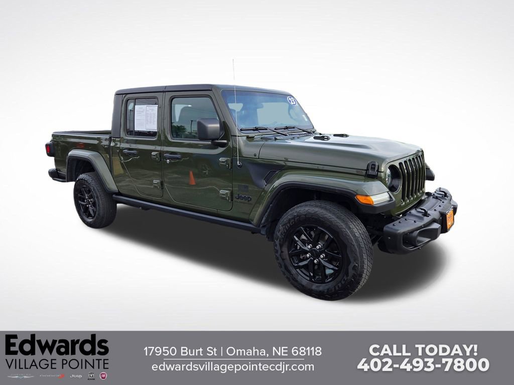 Used 2023 Jeep Gladiator Sport AWD/4WD video 1