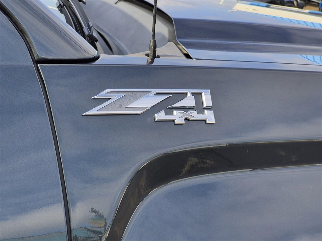 Used 2018 GMC Sierra 1500 SLT image 11