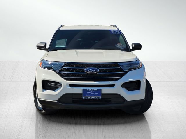 Certified 2022 Ford Explorer XLT image 2