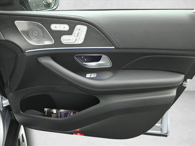 Certified 2026 Mercedes-Benz GLS 450 4MATIC image 30