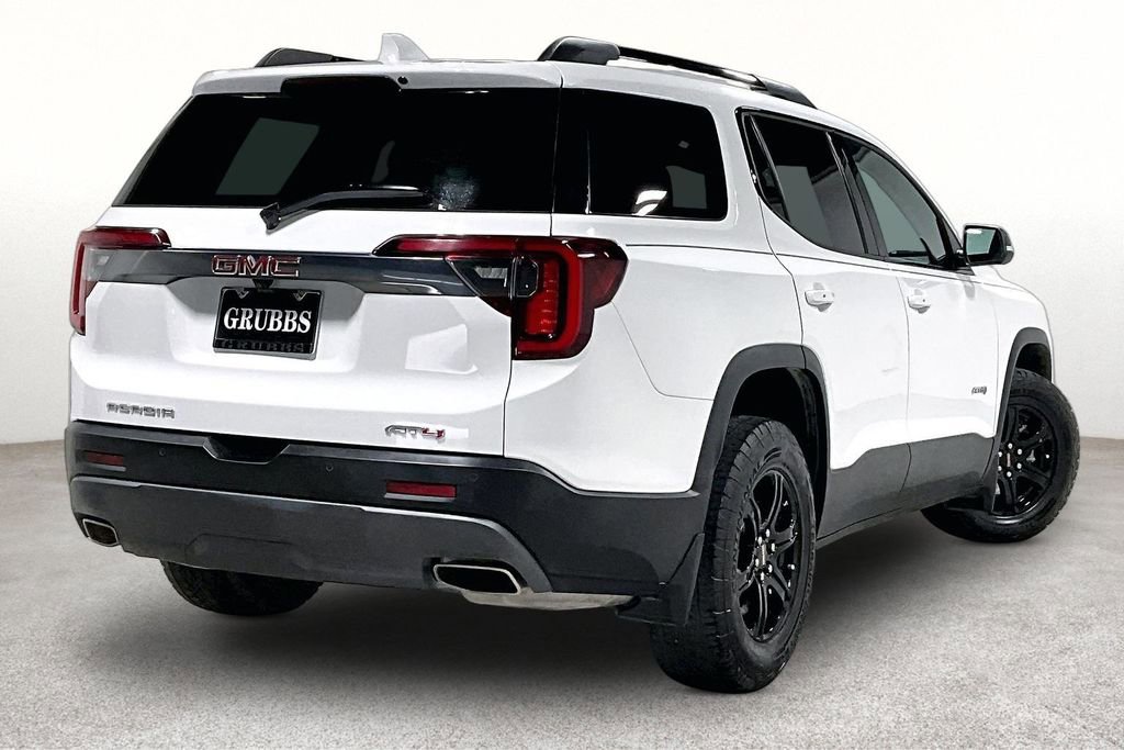 Used 2022 GMC Acadia AT4 w/ Technology Package image 2