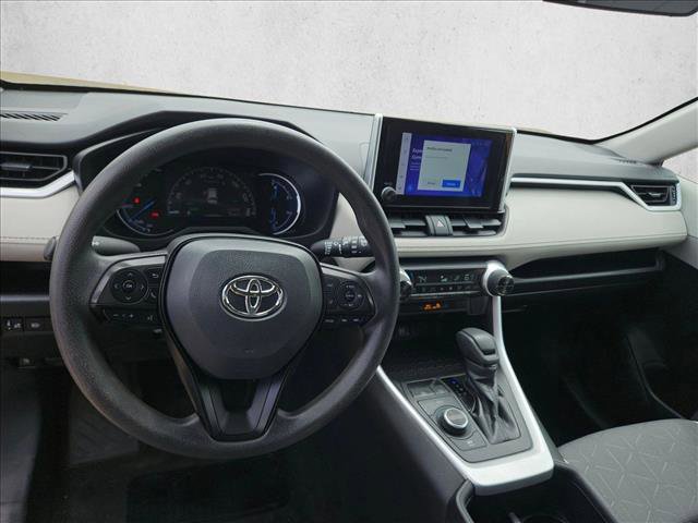 Used 2023 Toyota RAV4 XLE AWD/4WD image 16