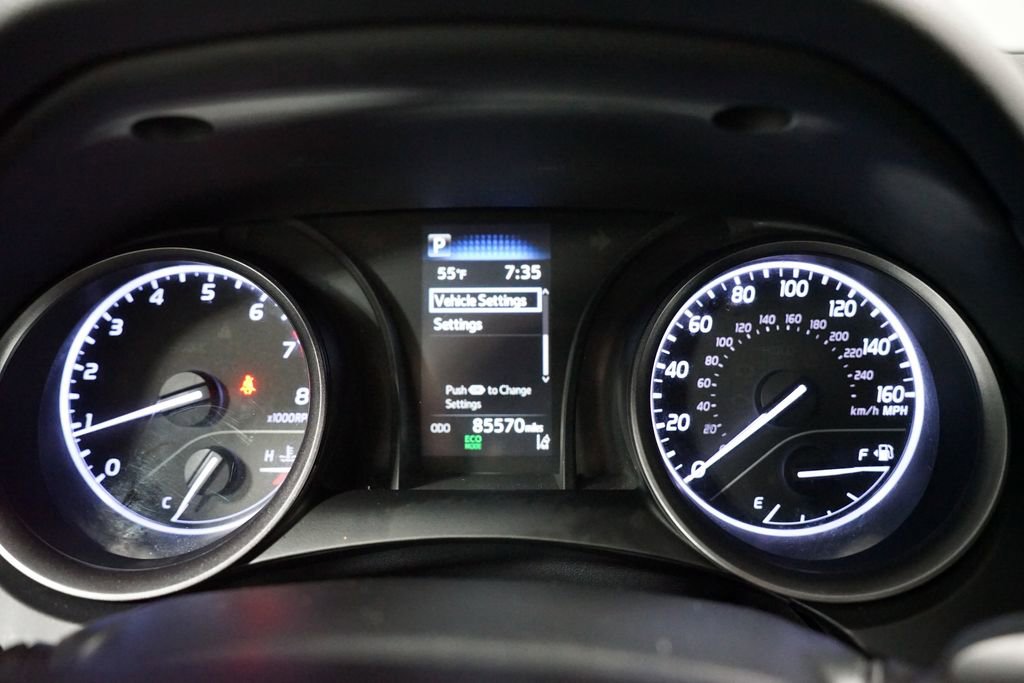 Used 2023 Toyota Camry SE FWD image 16