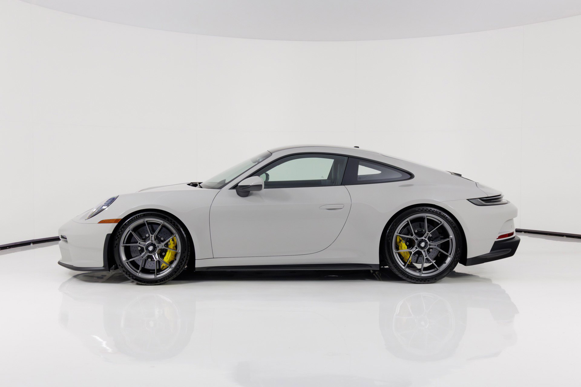 Used 2024 Porsche 911 GT3 image 6