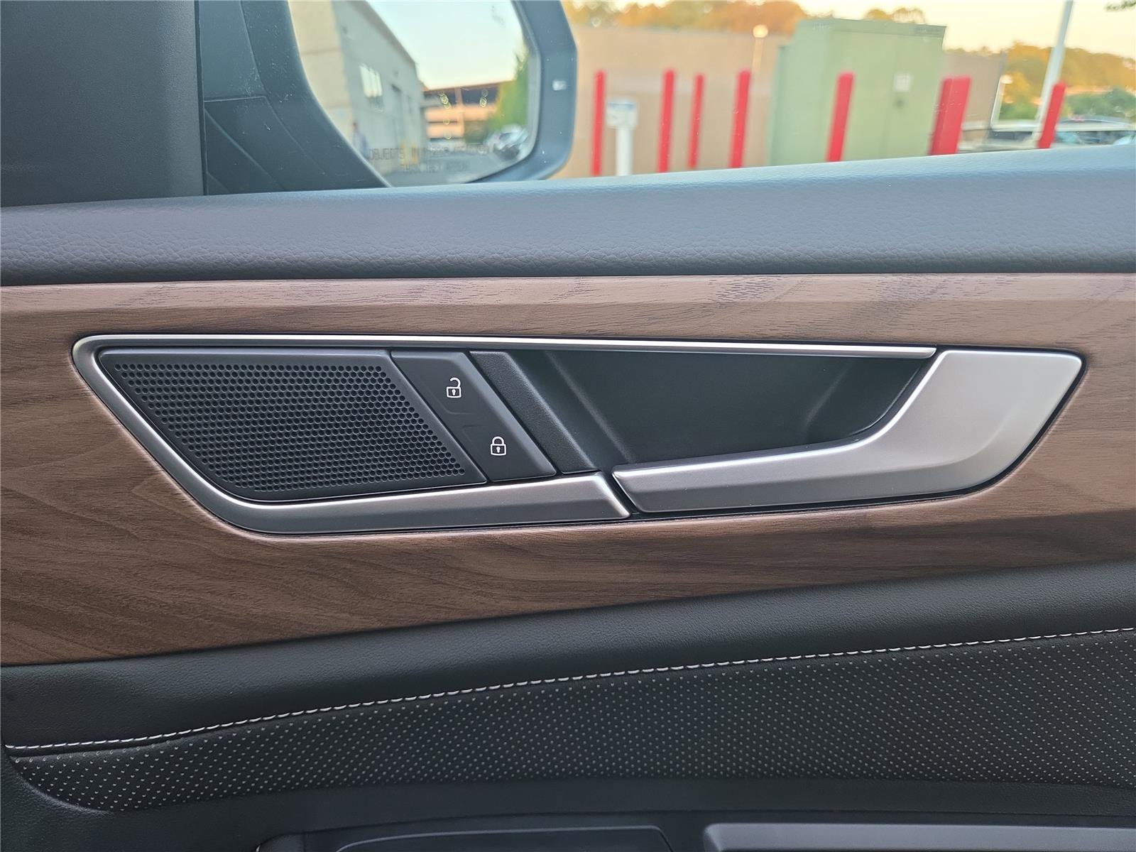 New 2026 Volkswagen Atlas SE image 34