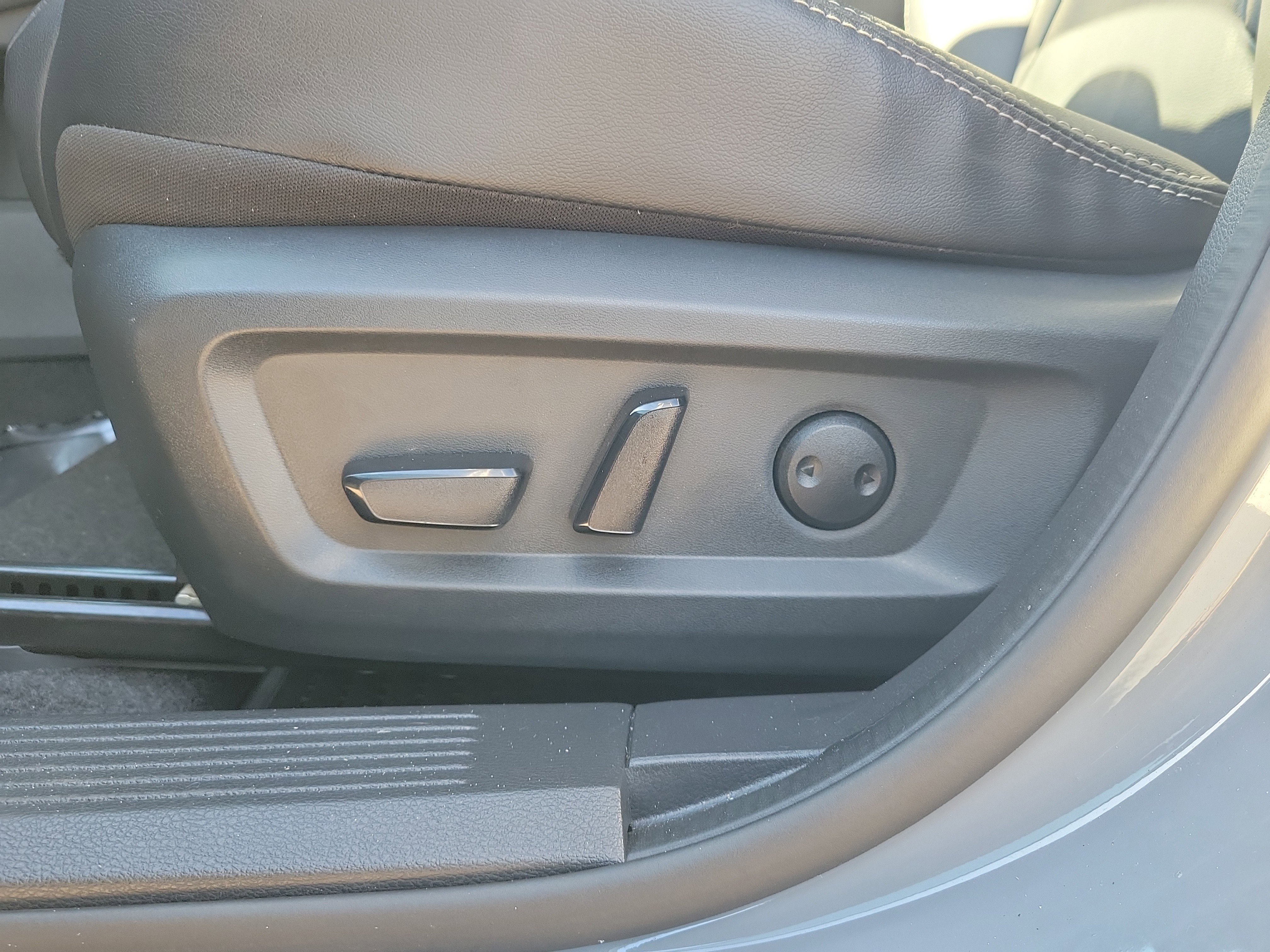 Certified 2022 Nissan Rogue SL image 23