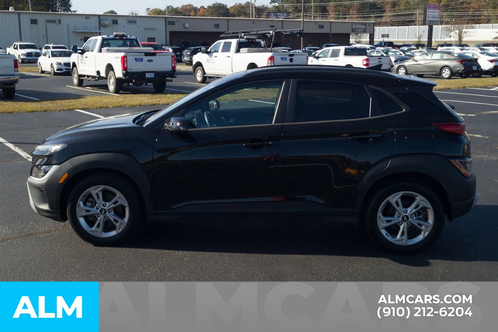 Used 2022 Hyundai Kona SEL w/ Convenience Package image 11