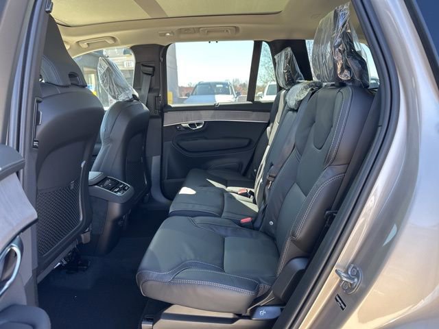 New 2026 Volvo XC90 B6 Ultra image 11
